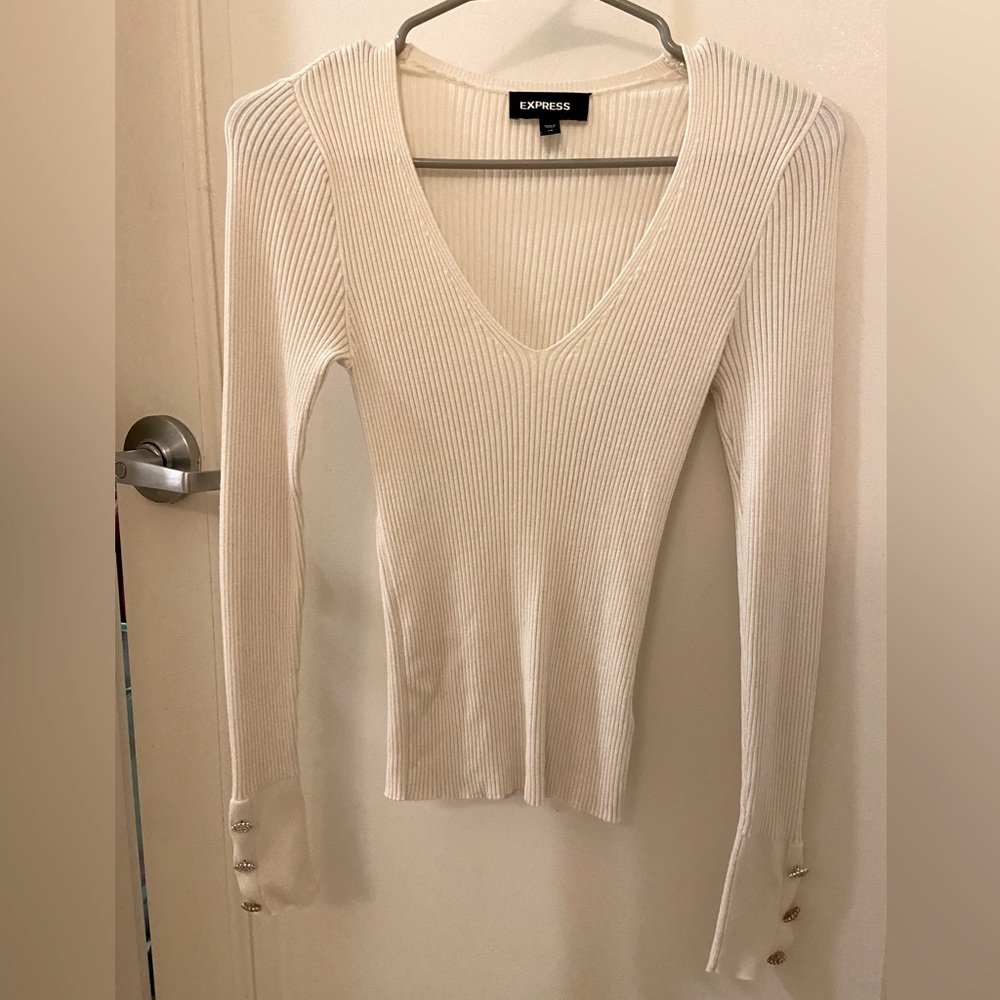 Express V-neck ribbed long sleeve